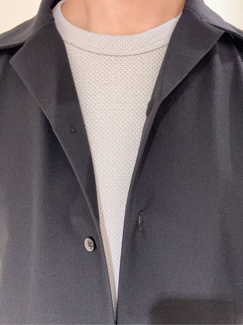 及川さんの「TAKEO KIKUCHI｜【COOL CITY WEAR】エアートール オープンカラーシャツ /接触冷感・通気性」を使ったコーディネート