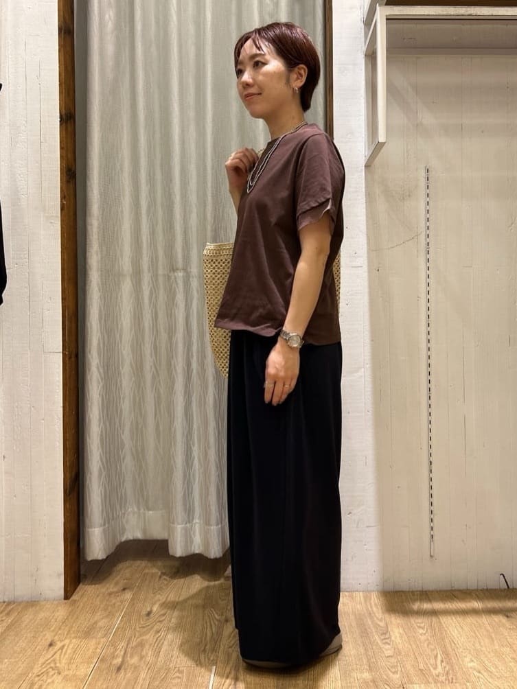ga_riさんの「THE SHOP TK｜タックワイドパンツ【UV/洗濯機OK/セットUP可】」を使ったコーディネート