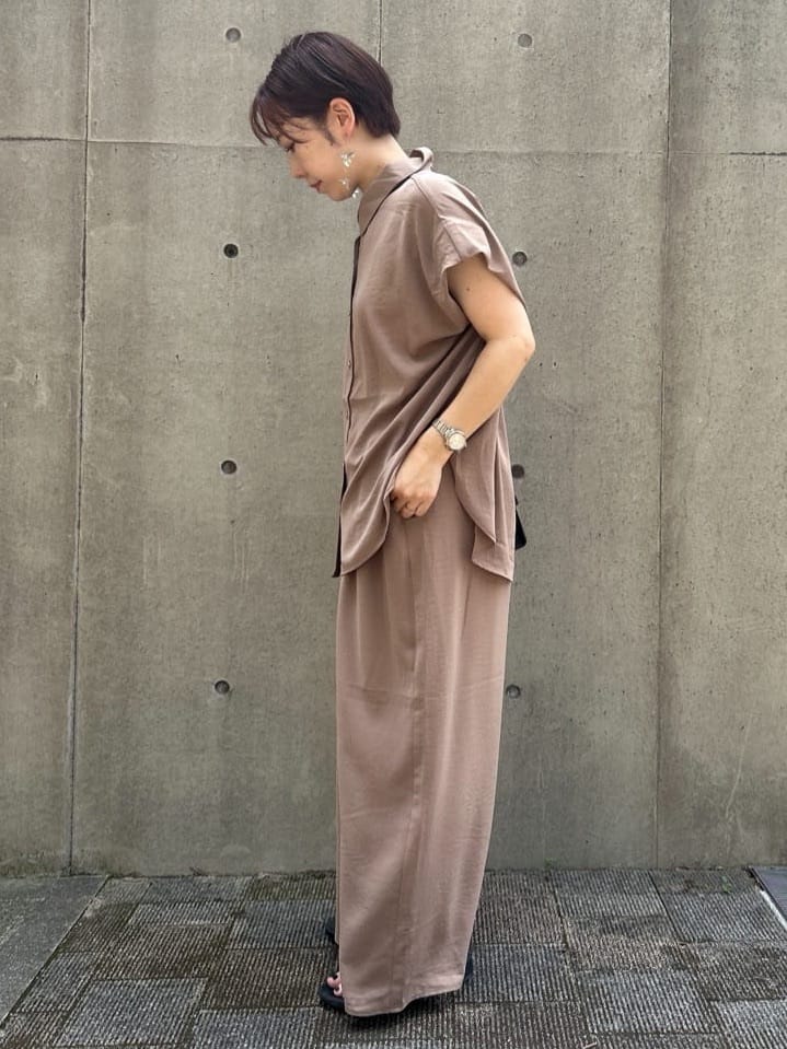 ga_riさんの「THE SHOP TK｜コットンライクブラウス【接触冷感/洗濯機OK/UV/セットアップ可】」を使ったコーディネート