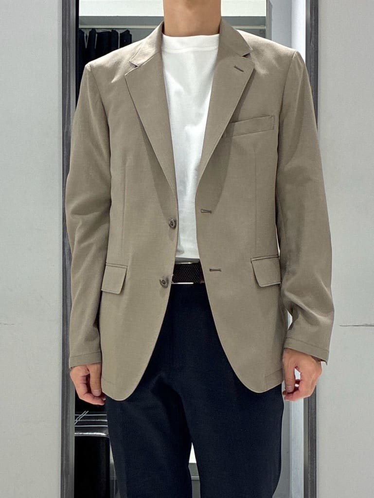 わいずみさんの「TAKEO KIKUCHI｜【COOL CITY WEAR】アーバンクール ジャケット /接触冷感・吸水速乾」を使ったコーディネート