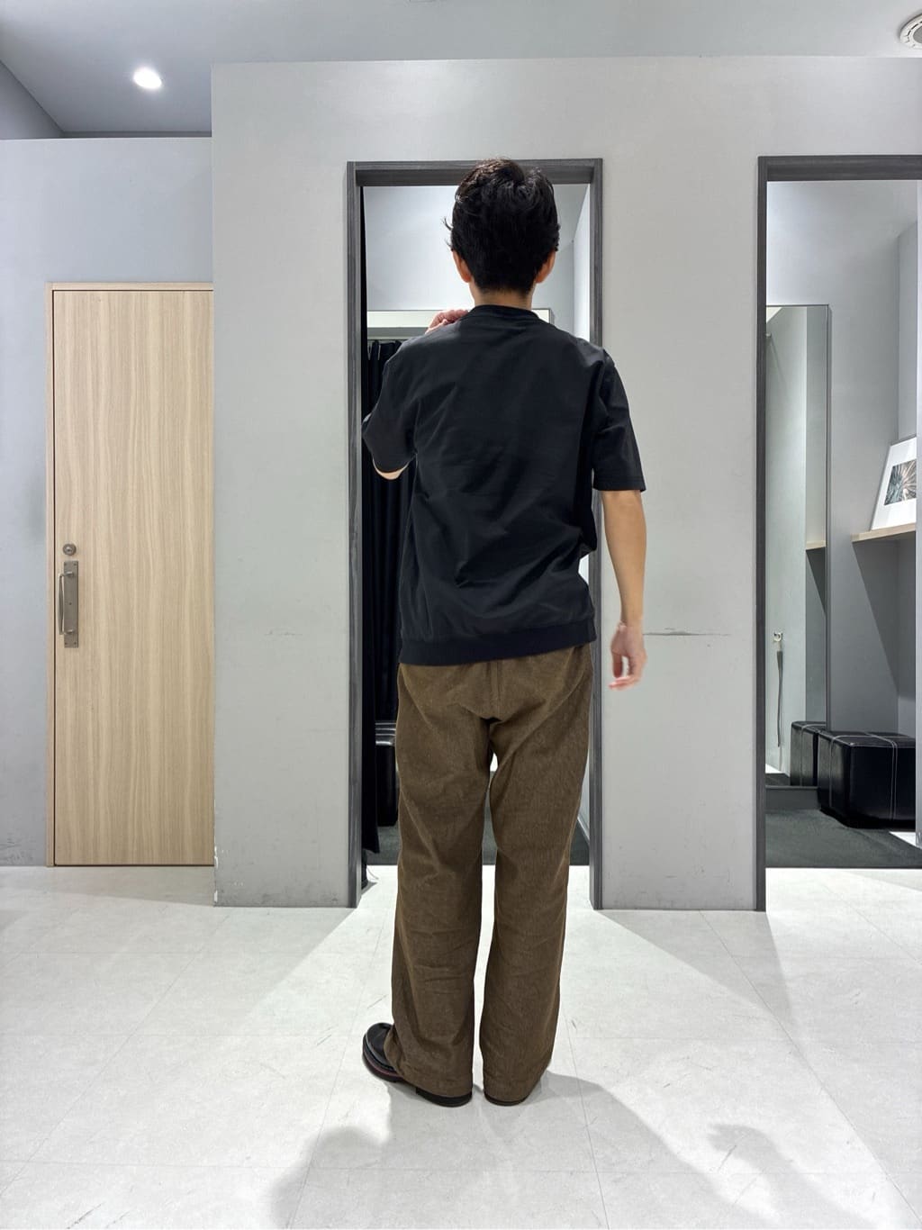 わいずみさんの「TAKEO KIKUCHI｜【抗菌防臭／5サイズ展開】ハイゲージポンチ Tシャツ」を使ったコーディネート