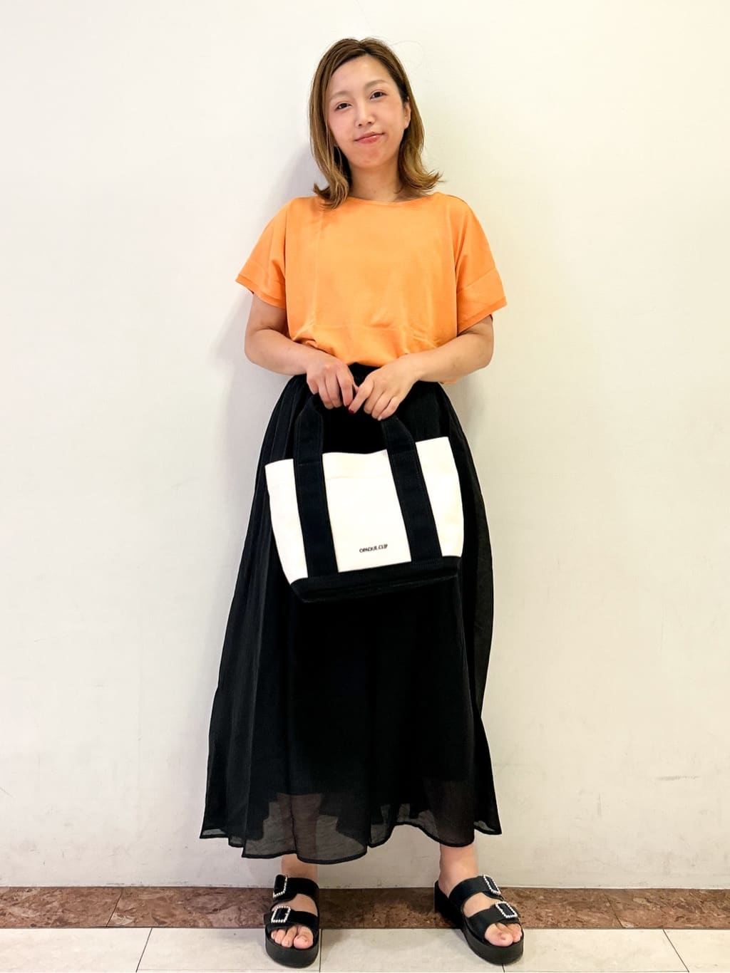 madokaさんの「OPAQUE.CLIP｜《6色展開／S-LLサイズ》ドルマンスリーブニット【UV／接触冷感／洗濯機洗い可／抗ピル】」を使ったコーディネート