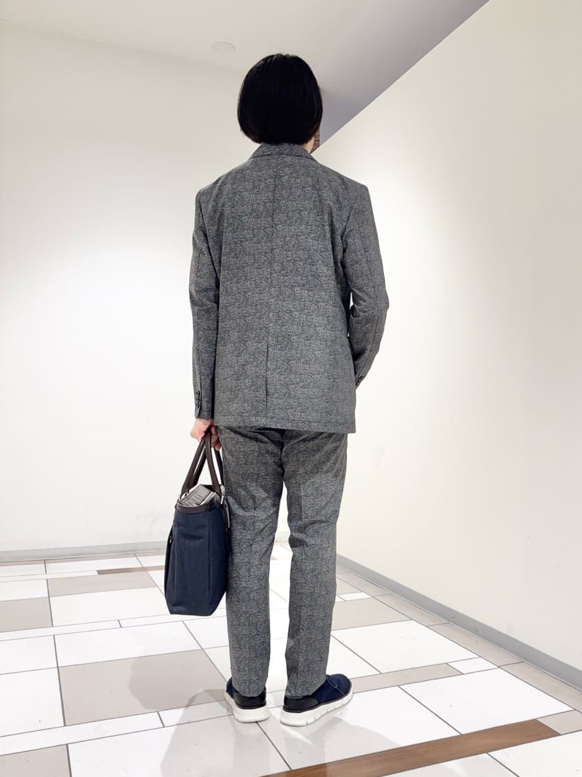 及川さんの「TAKEO KIKUCHI｜【抗菌防臭】COOL DOTS（R）ドビープリント ジャケット」を使ったコーディネート
