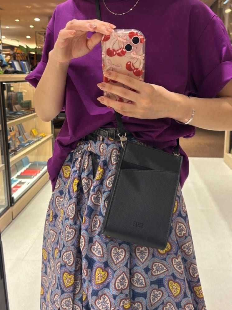 ウミさんの「TAKEO KIKUCHI｜【抗菌防臭／5サイズ展開】ハイゲージポンチ Tシャツ」を使ったコーディネート