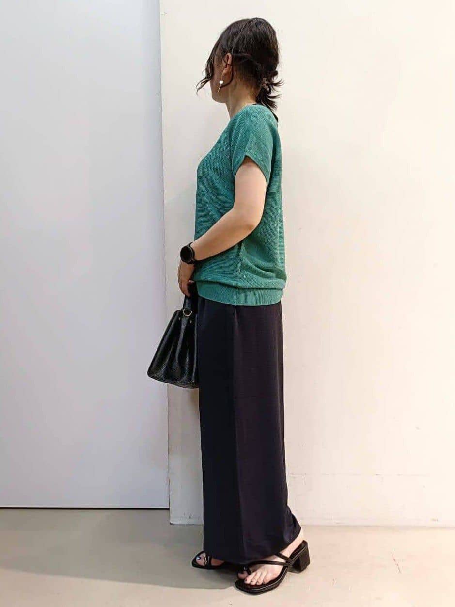 あんさんの「THE SHOP TK｜【6色展開】さらさらフレンチニット【毛玉になりにくい/洗濯機OK】」を使ったコーディネート