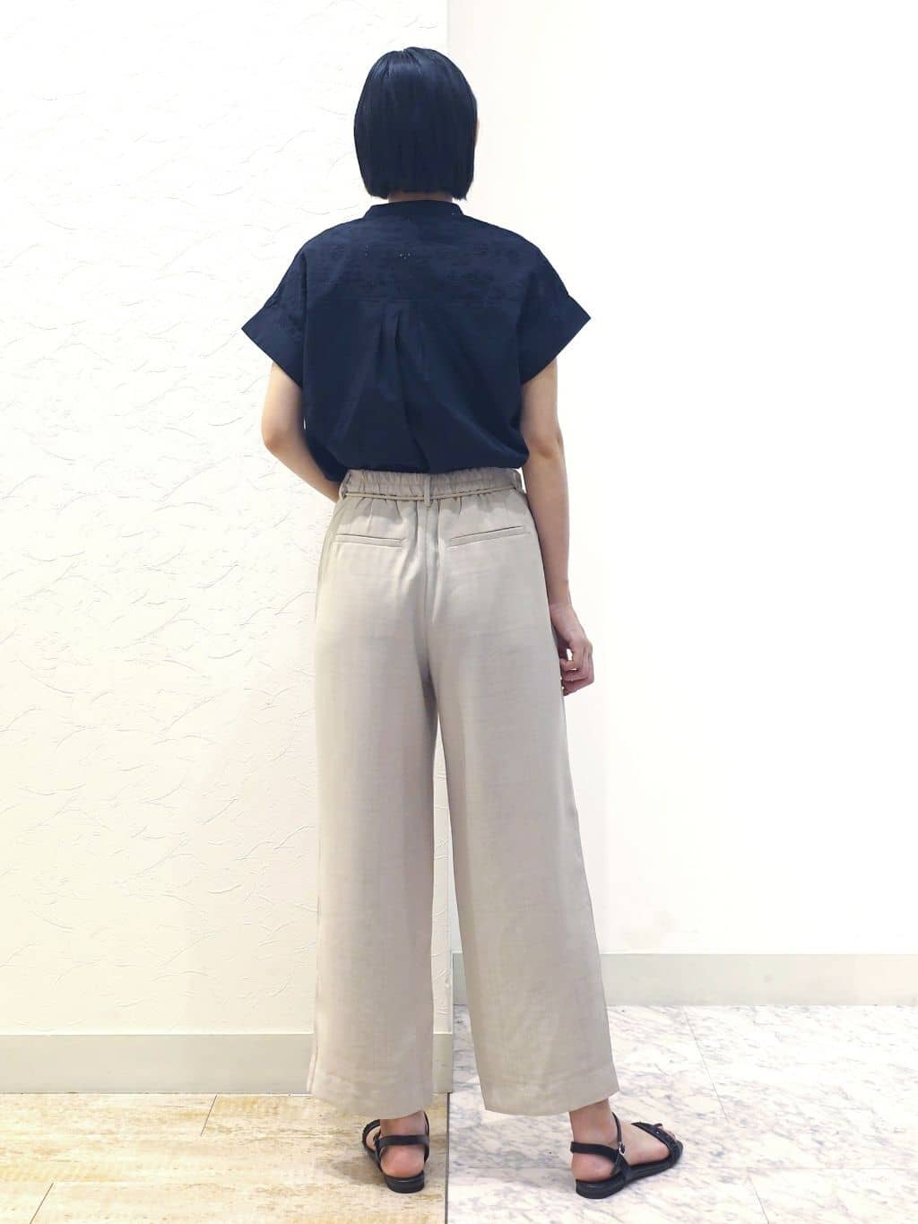 ケイさんの「grove｜涼やかさと上品さを兼ね備えた　レースシャツブラウス」を使ったコーディネート