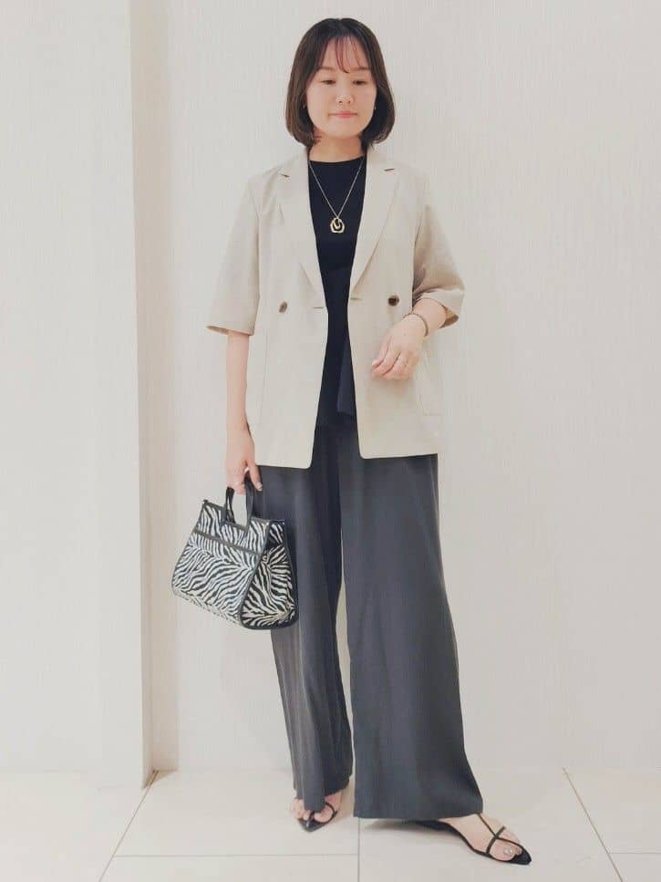 naokoさんの「UNTITLED｜◆ビッグトップネックレス」を使ったコーディネート