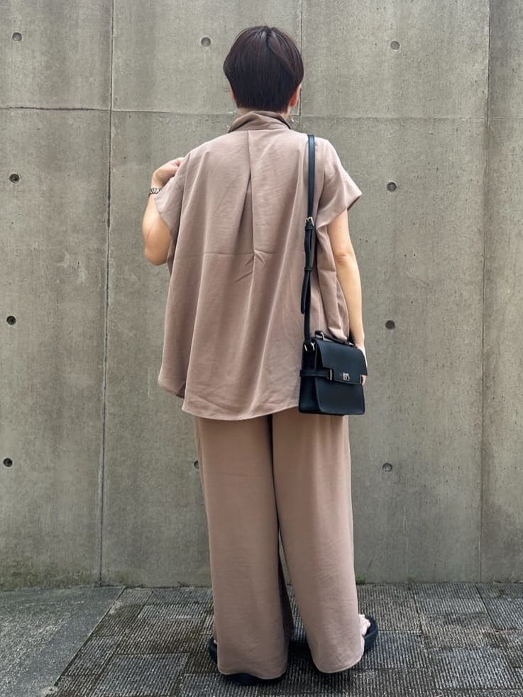 ga_riさんの「THE SHOP TK｜コットンライクブラウス【接触冷感/洗濯機OK/UV/セットアップ可】」を使ったコーディネート