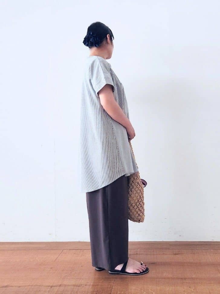 くまさんの「SHOO･LA･RUE｜【S-LL/軽量】さらさらストレッチ ガウチョパンツ」を使ったコーディネート
