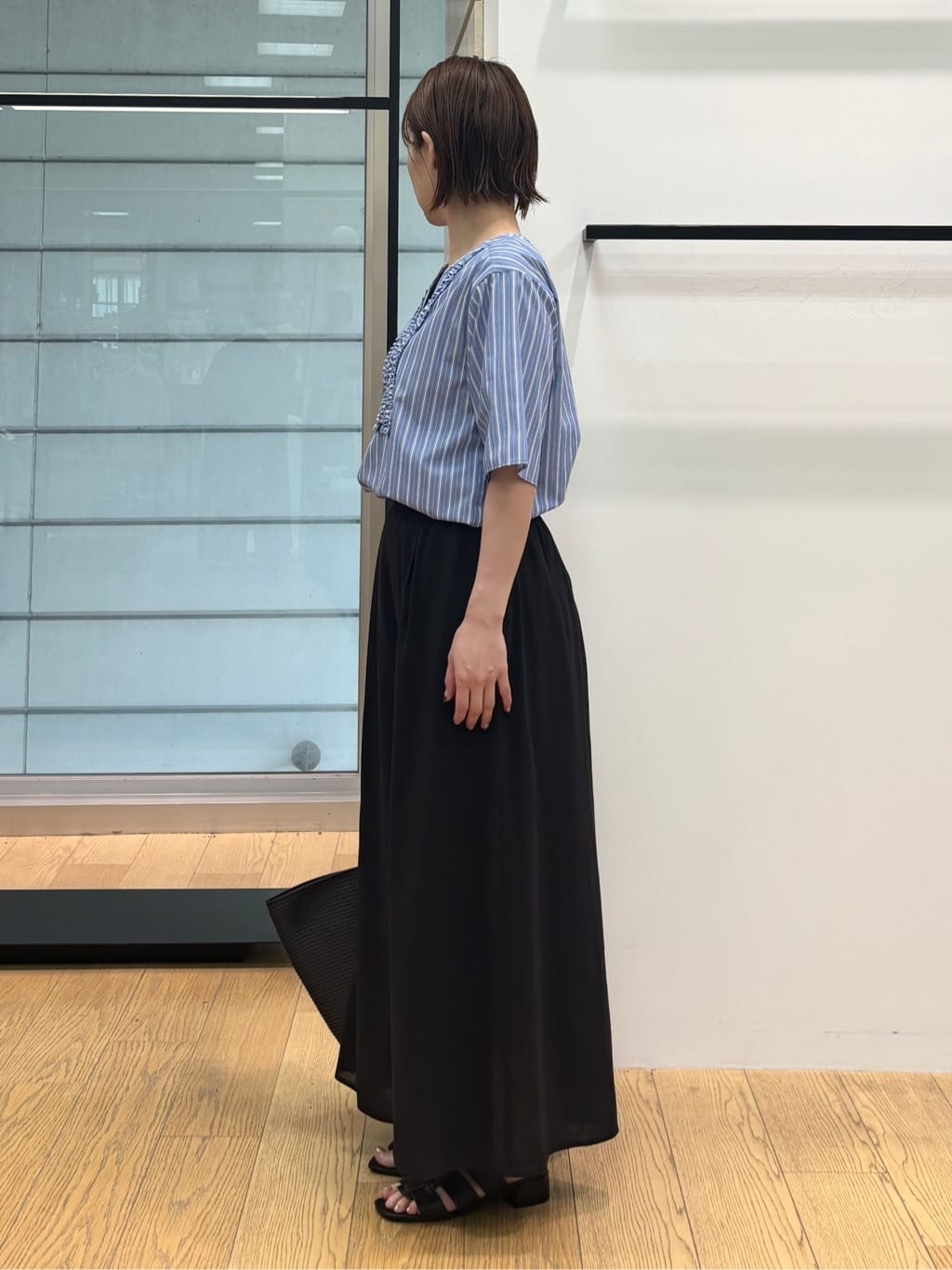 asamiさんの「INDIVI｜【洗える】胸元タックフリルブラウス」を使ったコーディネート
