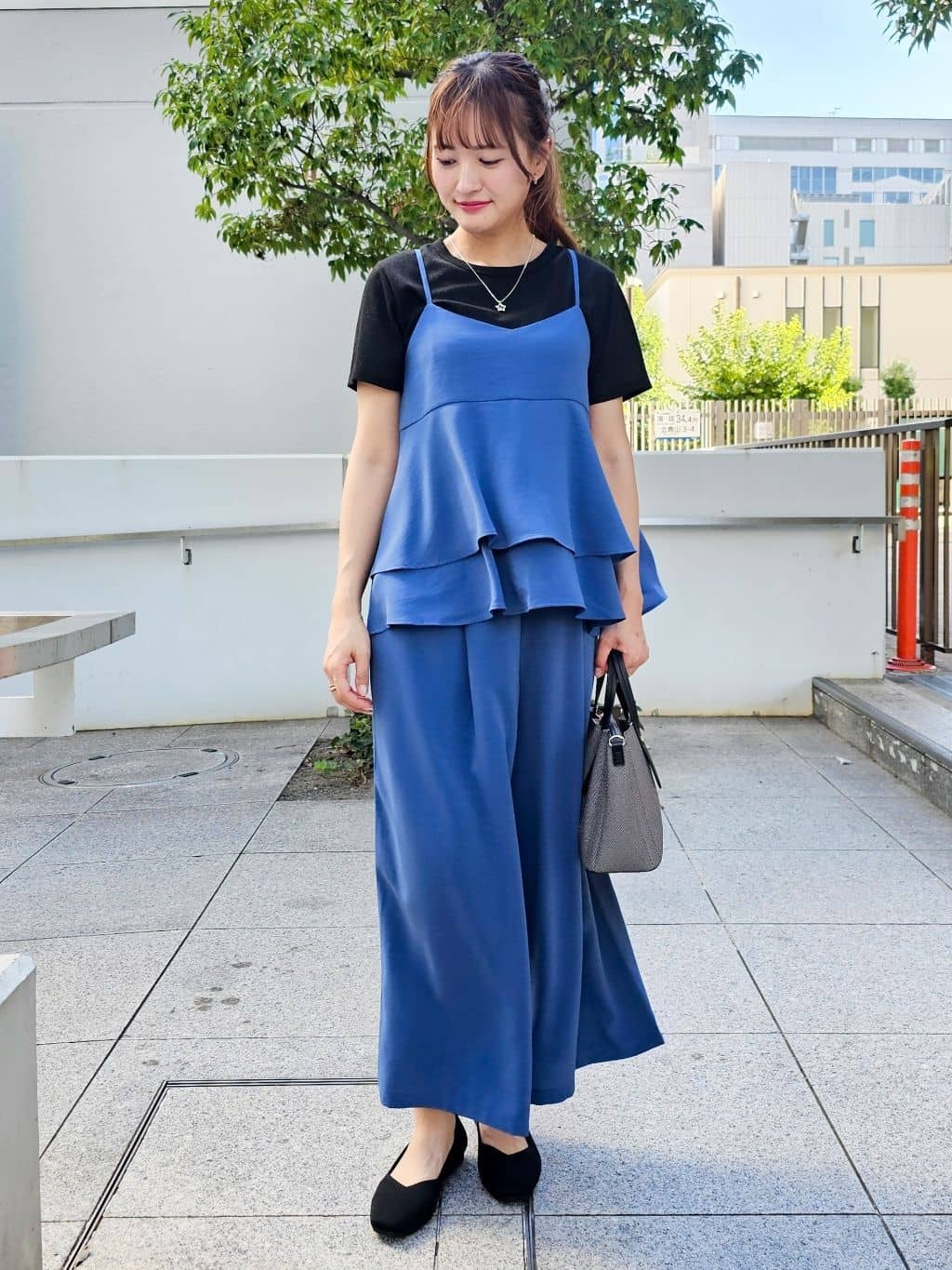ゆゆさんの「SHOO･LA･RUE｜【S-LL/セットアップ可/ひんやり】女性らしさ溢れる ティアードキャミソール」を使ったコーディネート