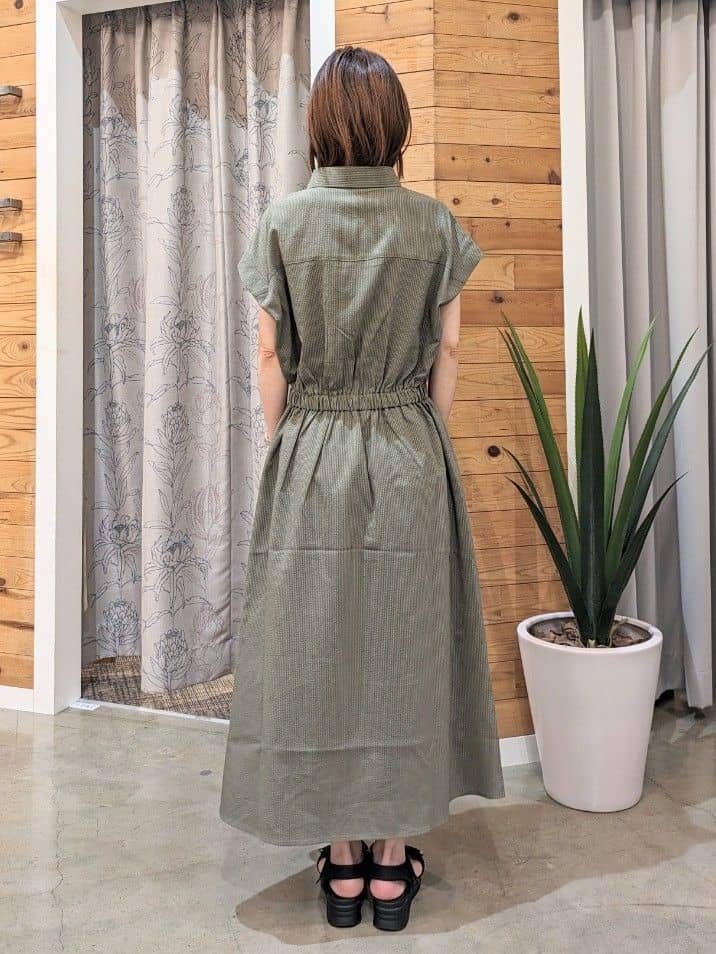  E.Yさんの「THE SHOP TK｜サッカーワンピース【洗濯機OK/UVカット】」を使ったコーディネート
