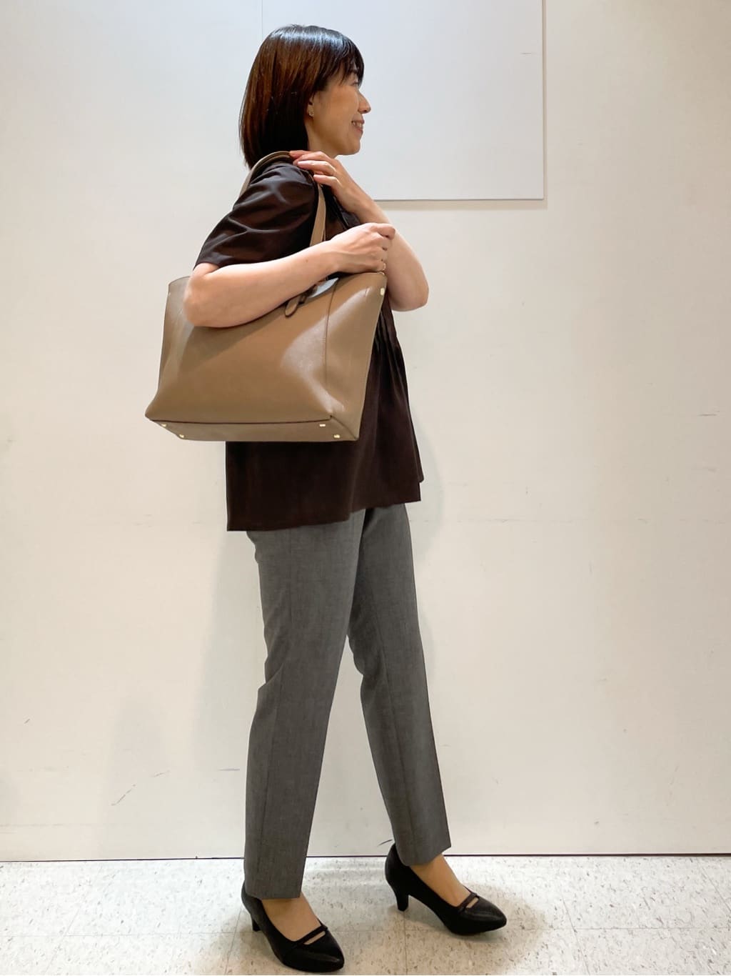 めいさんの「Reflect｜【すっきり見え！長め丈】ピンタックデザインチュニックブラウス」を使ったコーディネート