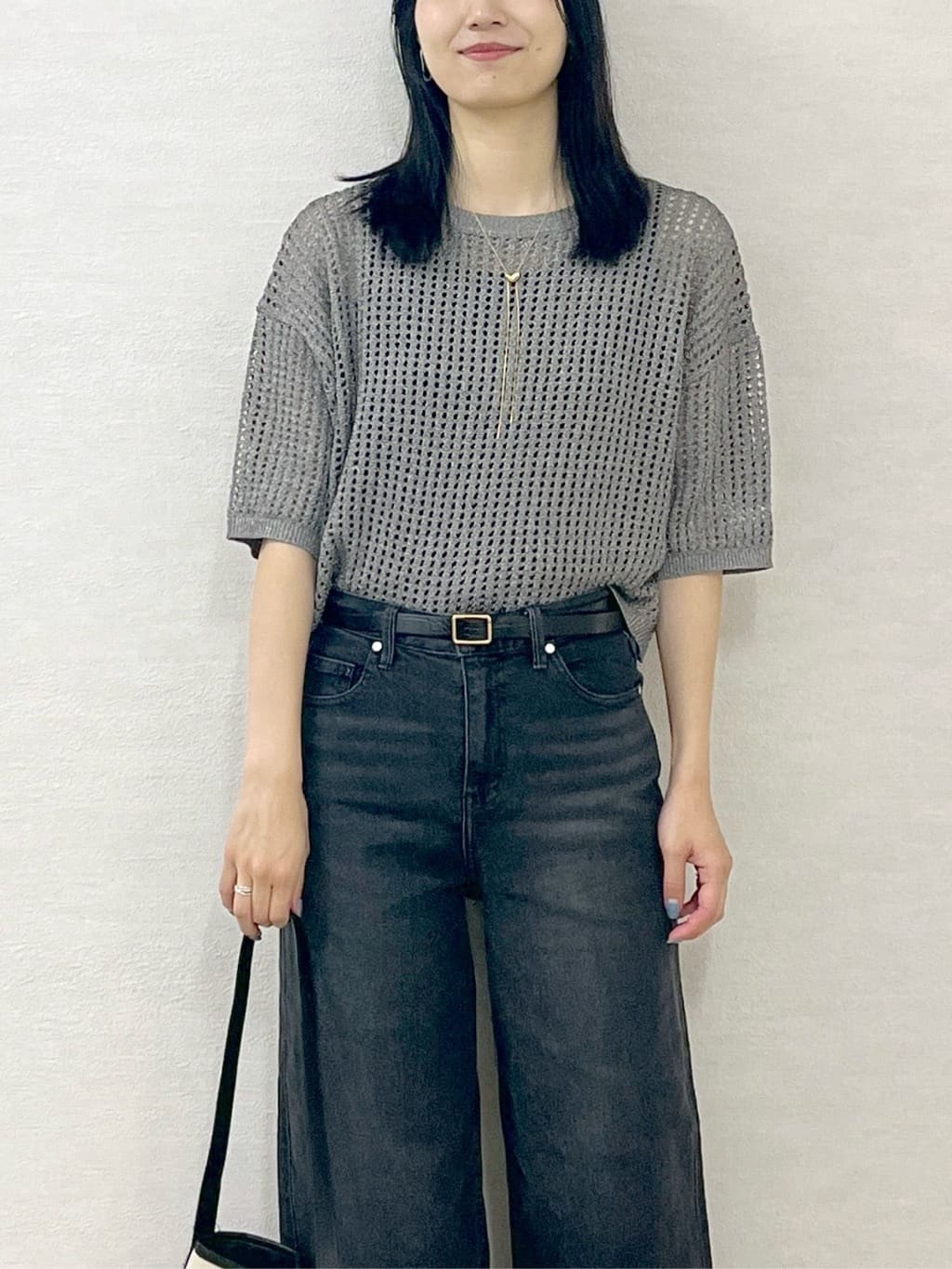 sachikoさんの「OPAQUE.CLIP｜2WAY ラメメッシュニット【洗濯機洗い可／抗ピル】」を使ったコーディネート