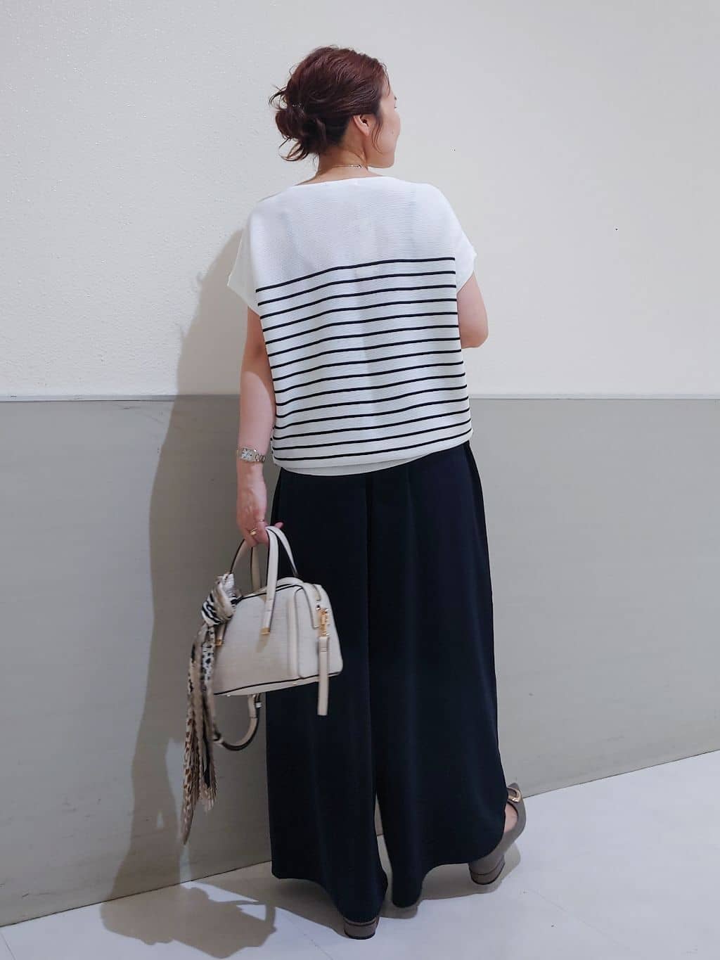 maruさんの「THE SHOP TK｜【6色展開】さらさらフレンチニット【毛玉になりにくい/洗濯機OK】」を使ったコーディネート