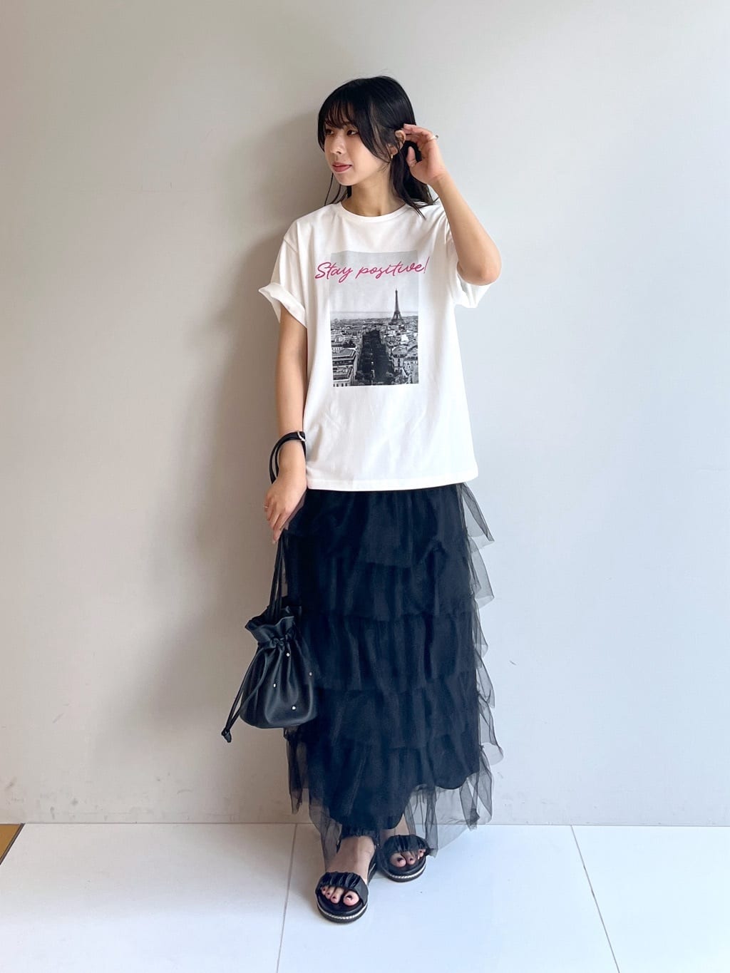 cotaniさんの「SHOO･LA･RUE｜【2点セット/S-LL】コーデの主役になる チュールティアードスカート」を使ったコーディネート