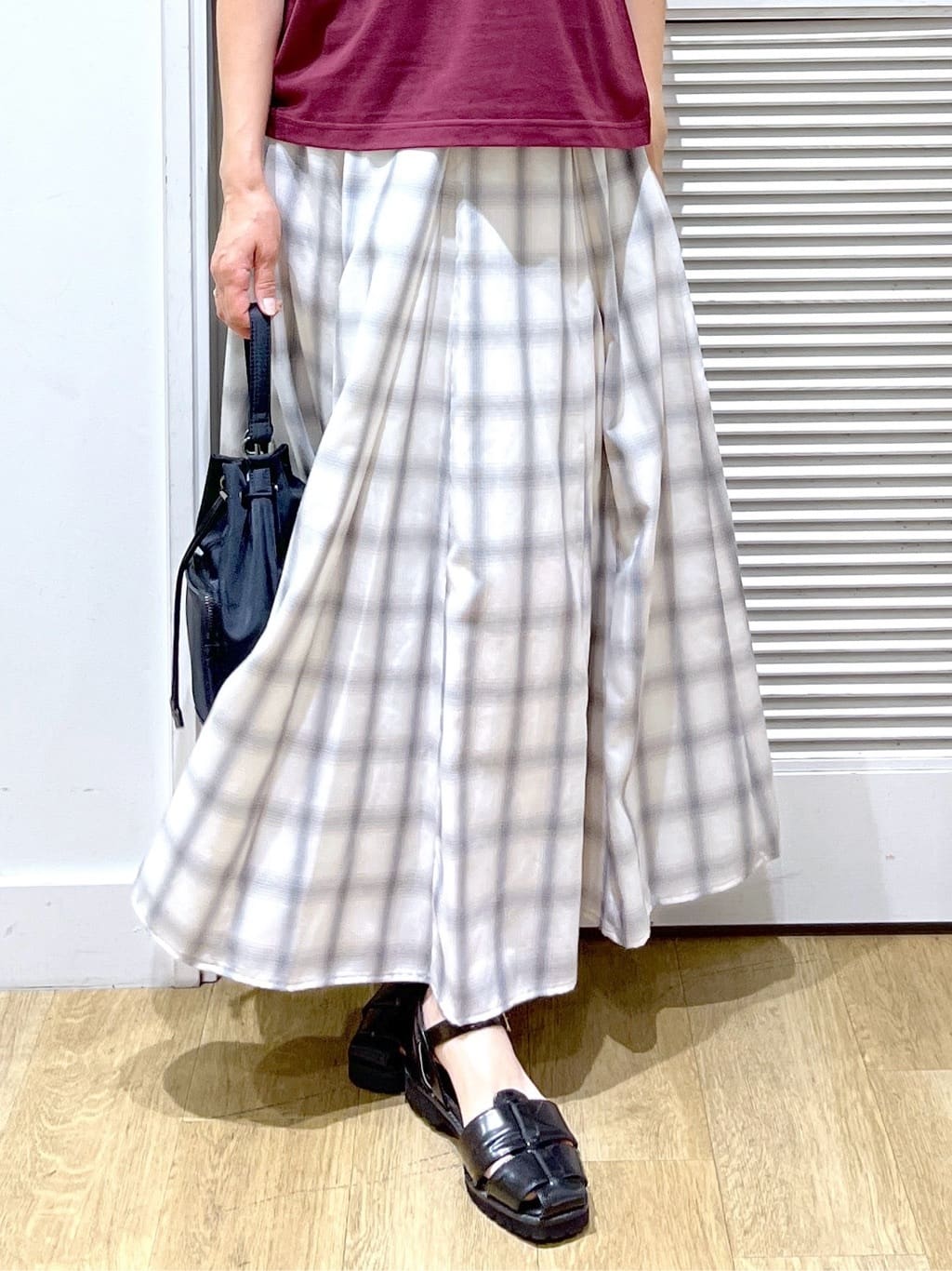 Miyazakiさんの「Dessin｜【洗える】オーガニックコットンフレンチスリーブ」を使ったコーディネート