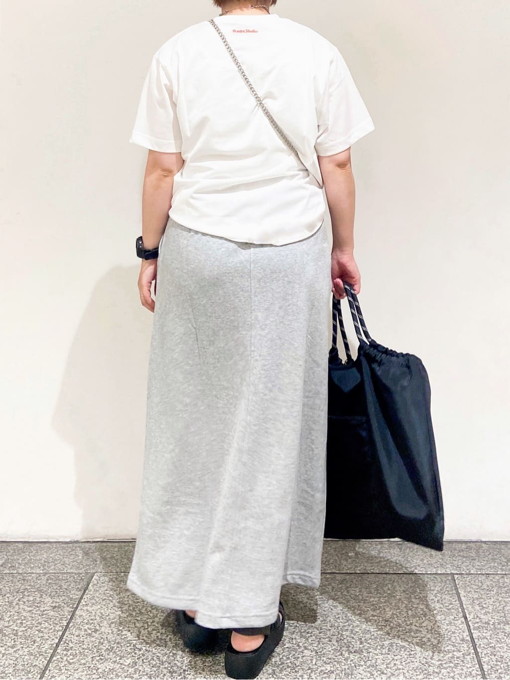 MIHOさんの「OPAQUE.CLIP｜【Pontre Studio／ポンレストゥディオ】別注グラフィックTシャツ」を使ったコーディネート