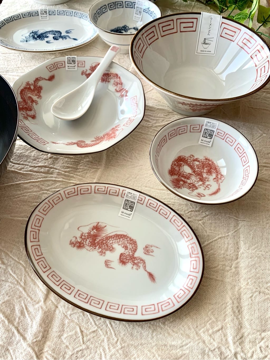 mikachoさんの「212 KITCHEN STORE｜レトロ中華 楕円皿 青龍」を使ったコーディネート