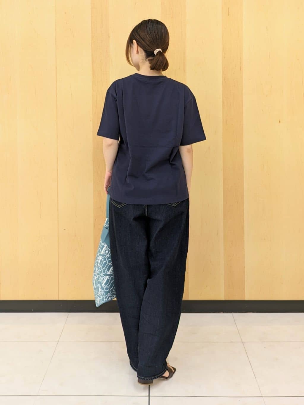 Ayakaさんの「Dessin｜ロゴ刺繍Tシャツ」を使ったコーディネート