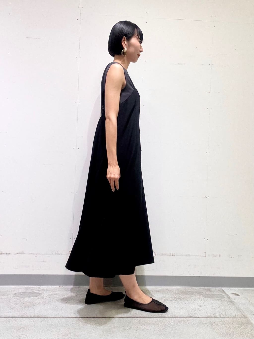 naoさんの「INDIVI｜【UVケア】エアリージョーゼット キャミワンピース」を使ったコーディネート