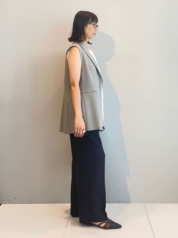 murayamaさんの「INDIVI｜【セットアップ可能】凹凸ストレッチ素材テーラードカラージレジャケット」を使ったコーディネート