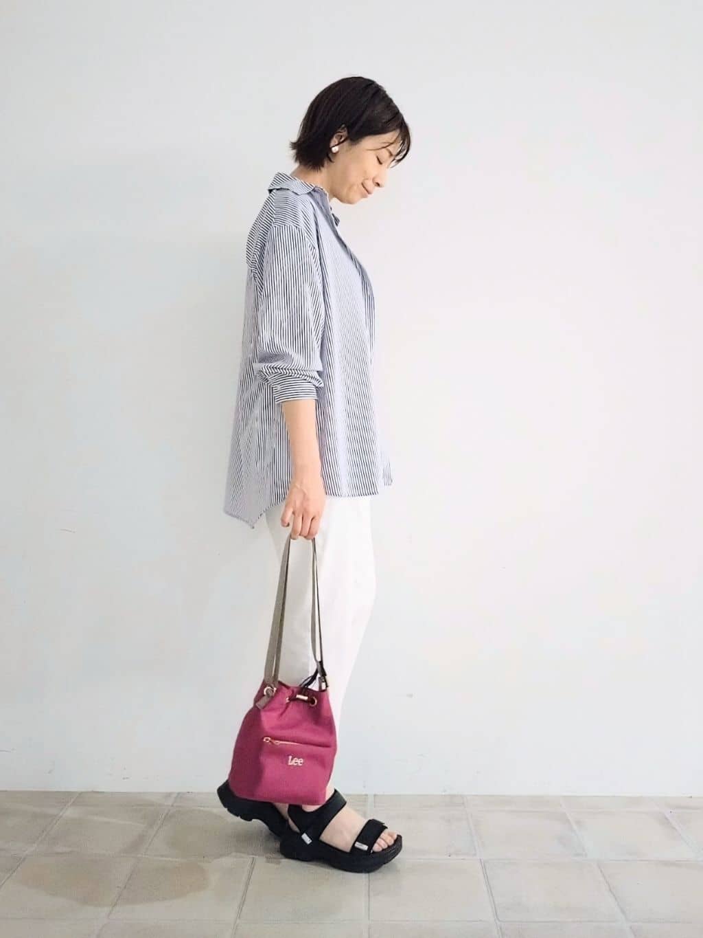 miomioさんの「SHOO･LA･RUE｜【S-LL/ひんやり/UV】選べる6柄でそれぞれ欲しくなる プリントTシャツ」を使ったコーディネート