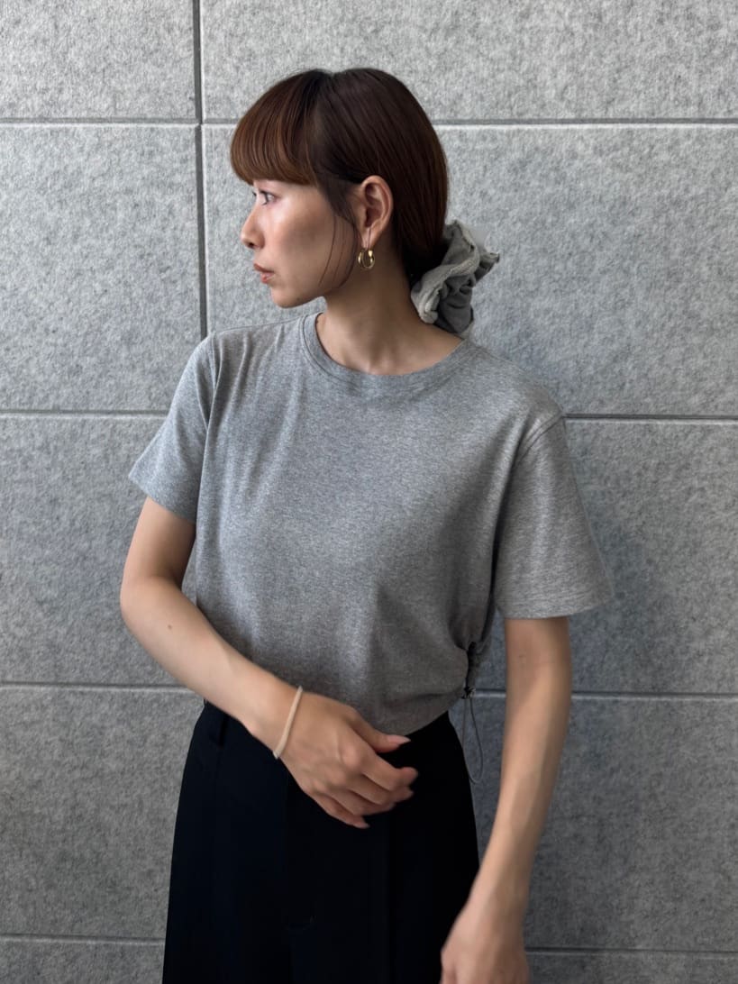 designer yukaさんの「CODE A｜drawstring crop tee」を使ったコーディネート