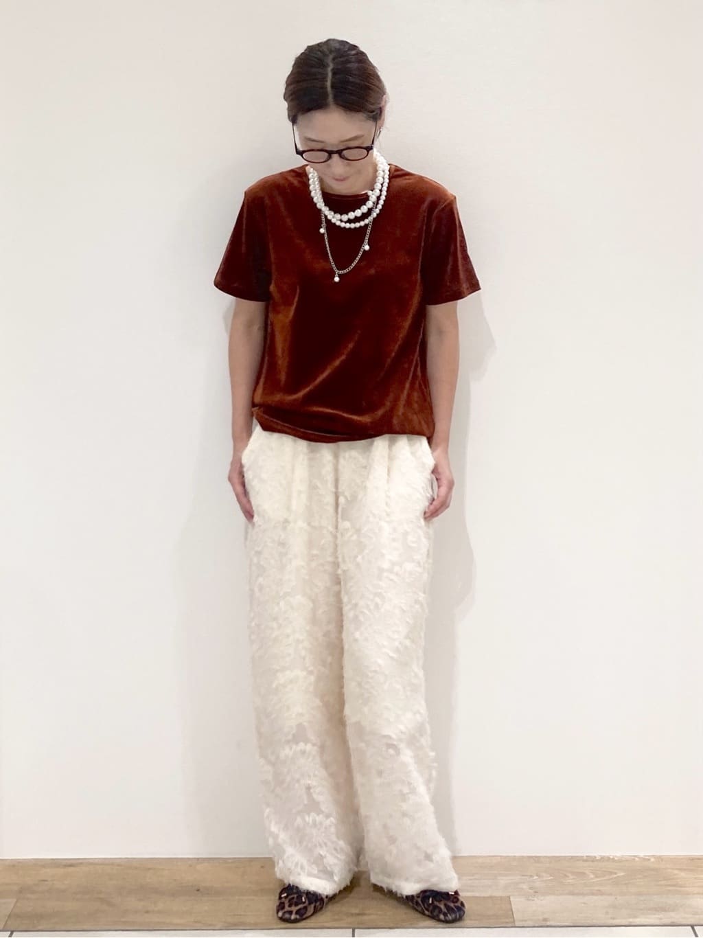 たけねぇさんの「OPAQUE.CLIP｜フロッキーチュールTシャツ【洗濯機洗い可】」を使ったコーディネート