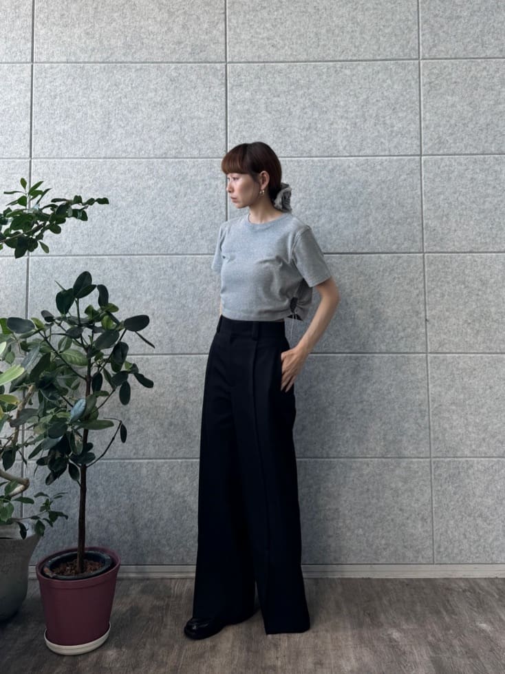 designer yukaさんの「CODE A｜drawstring crop tee」を使ったコーディネート