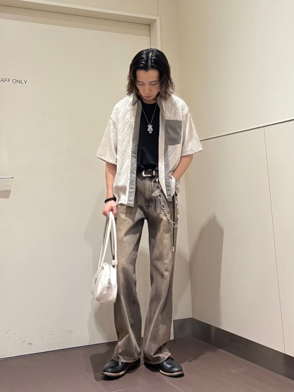 ナノシーさんの「tk.TAKEO KIKUCHI｜ダブルレース5分袖シャツ」を使ったコーディネート