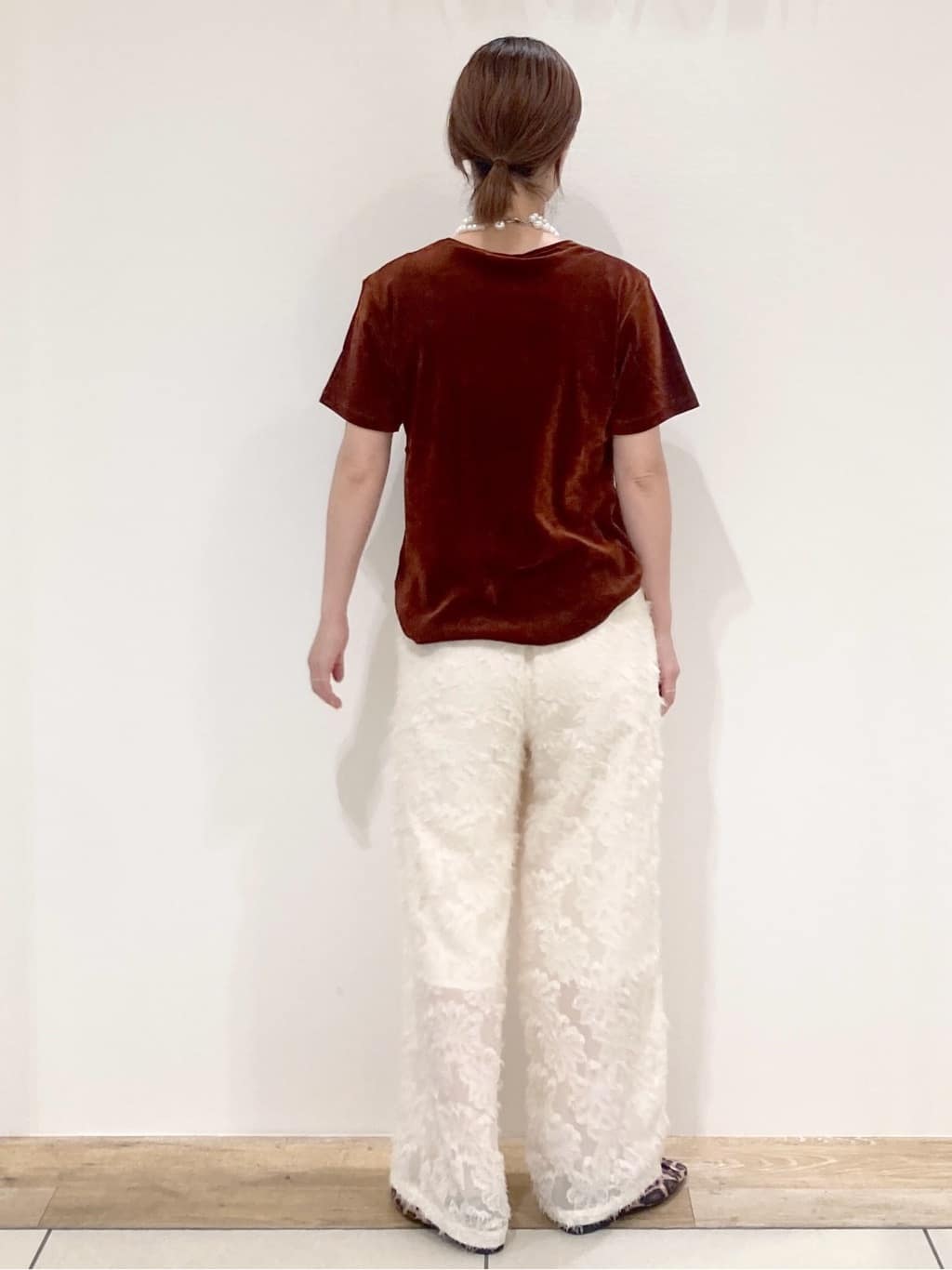 たけねぇさんの「OPAQUE.CLIP｜フロッキーチュールTシャツ【洗濯機洗い可】」を使ったコーディネート