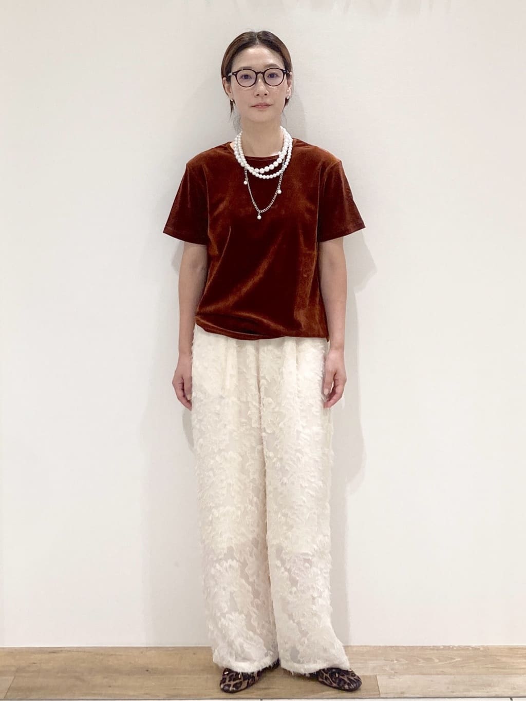たけねぇさんの「OPAQUE.CLIP｜フロッキーチュールTシャツ【洗濯機洗い可】」を使ったコーディネート
