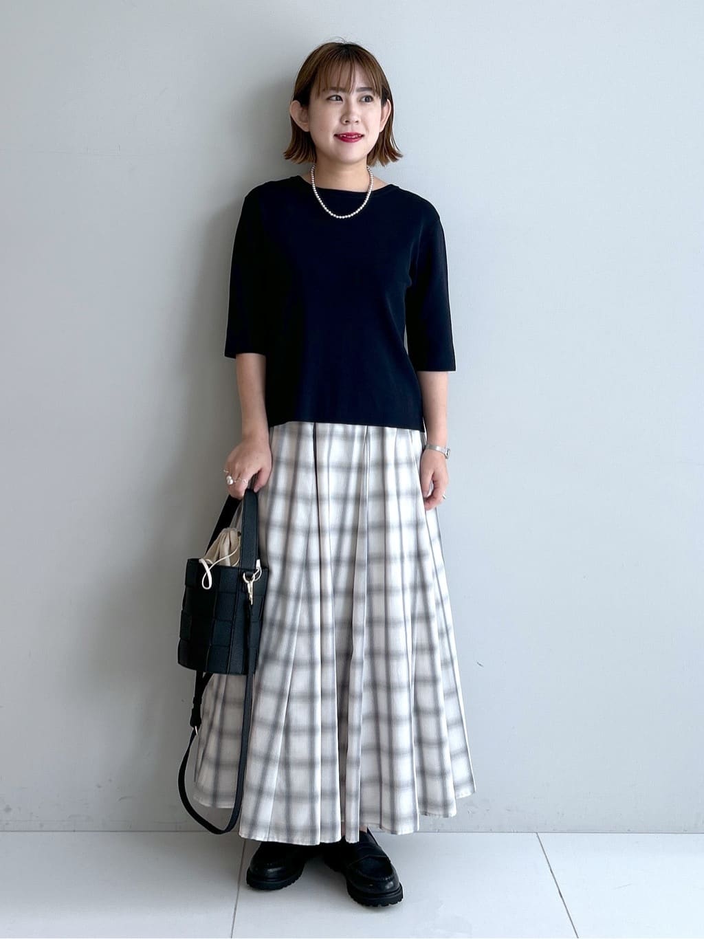 Hirokaさんの「Dessin｜【UVカット/洗える】2WAY五分袖カーディガン」を使ったコーディネート