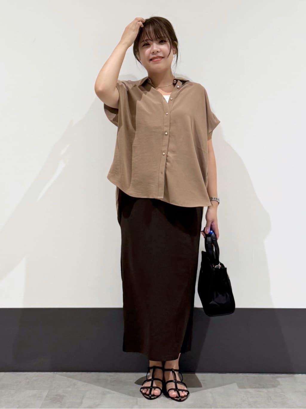 macchaさんの「THE SHOP TK｜コットンライクブラウス【接触冷感/洗濯機OK/UV/セットアップ可】」を使ったコーディネート