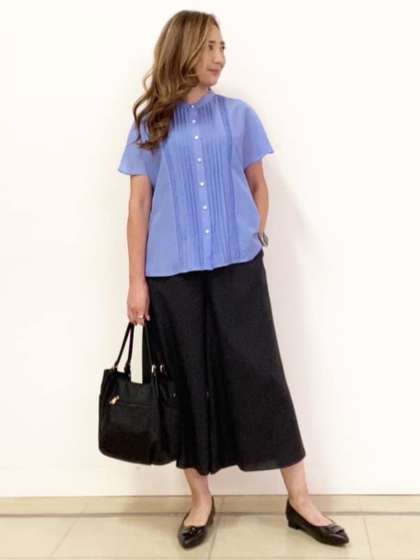 NAKAさんの「Reflect｜【至福の履き心地】&rsquo;25秋冬 やみつきフラットパンプス」を使ったコーディネート