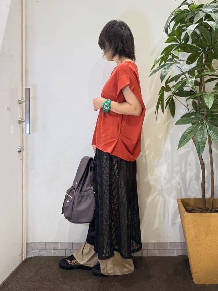 misakiさんの「SHOO･LA･RUE｜【2WAY】裏地を外してレイヤードにも! レース調スカート」を使ったコーディネート