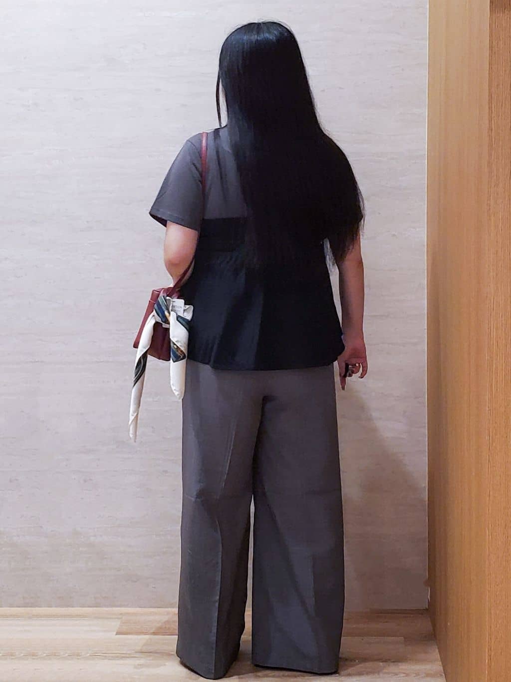 ちぃさんの「OPAQUE.CLIP｜タックビスチェドッキングカットソー【洗濯機洗い可】」を使ったコーディネート