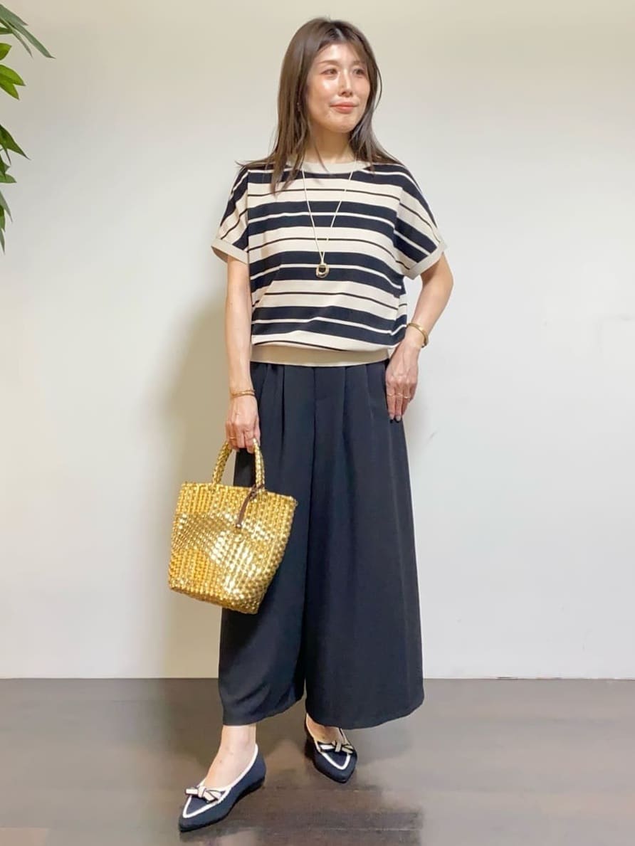 tomoさんの「UNTITLED｜メタリックメッシュトート」を使ったコーディネート
