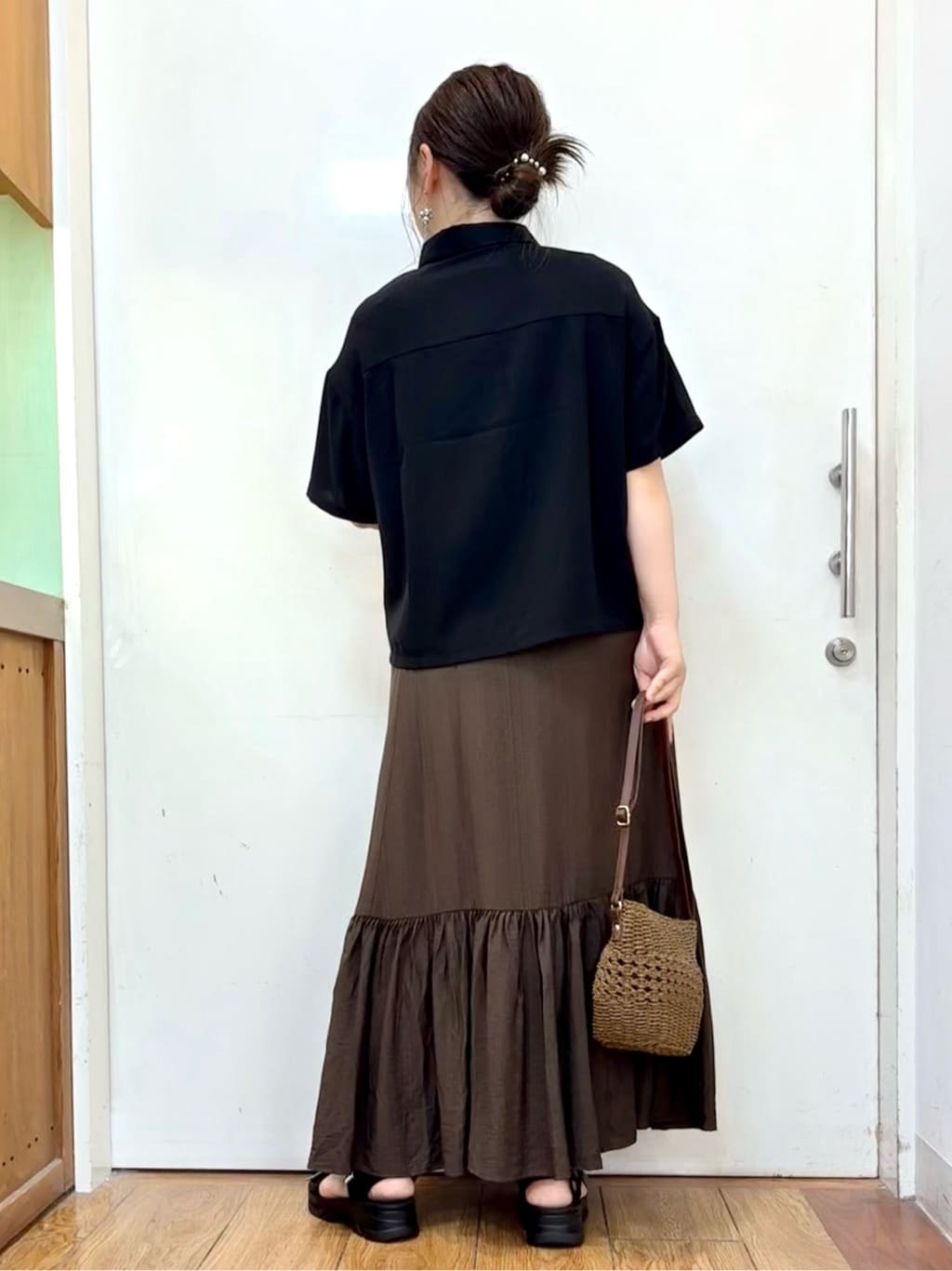 だいわさんの「SHOO･LA･RUE｜【S-LL】一枚でサマ見え チュールドッキングシャツ」を使ったコーディネート