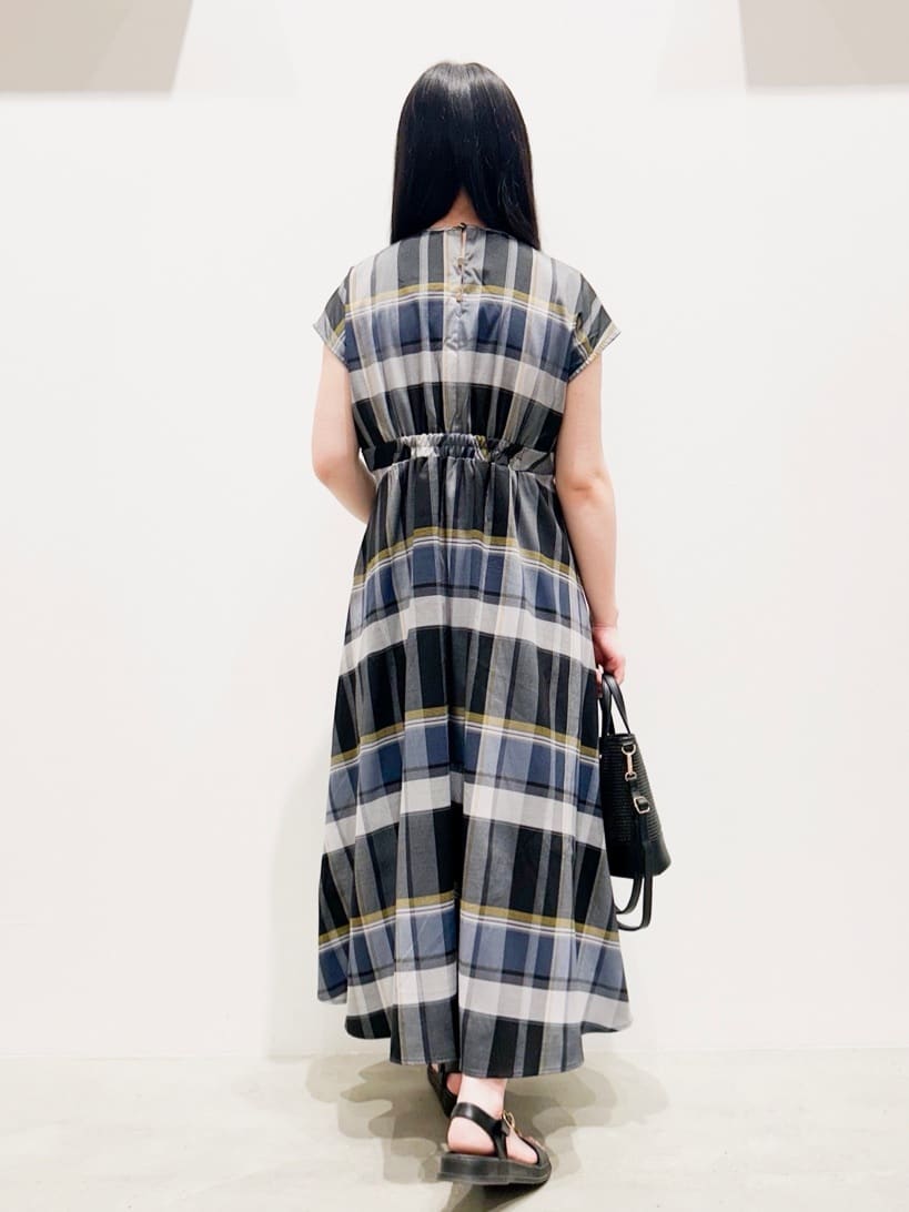 seinaさんの「grove｜ブレード巾着2WAYトート」を使ったコーディネート