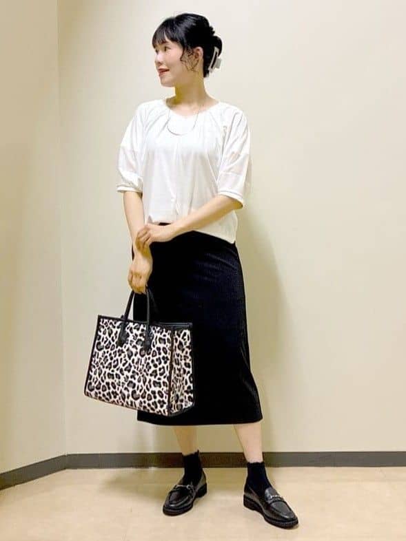  beni_gingerさんの「Reflect｜【マシンウォッシュ可】ナロースカート」を使ったコーディネート