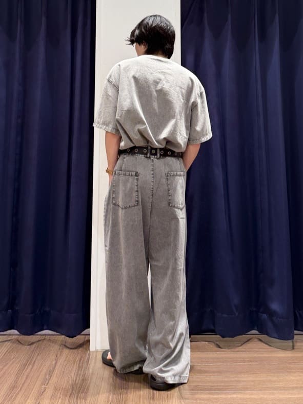 Tightさんの「THE SHOP TK｜ライトデニム半袖Tシャツ【洗濯機OK】」を使ったコーディネート