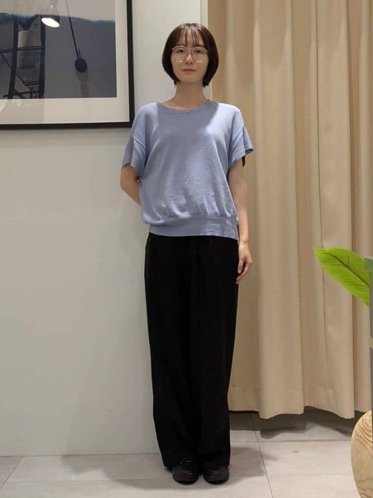 なめさんの「THE SHOP TK｜さらさらフレアスリーブサマーニット【毛玉になりにくい/UV/洗濯機OK】」を使ったコーディネート