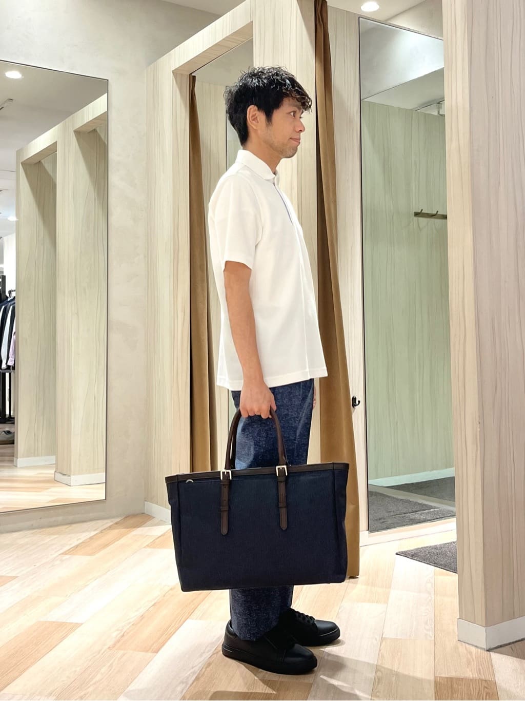 URAさんの「TAKEO KIKUCHI｜【抗菌防臭／9色5サイズ展開】ハニカムメランジ ポロシャツ」を使ったコーディネート