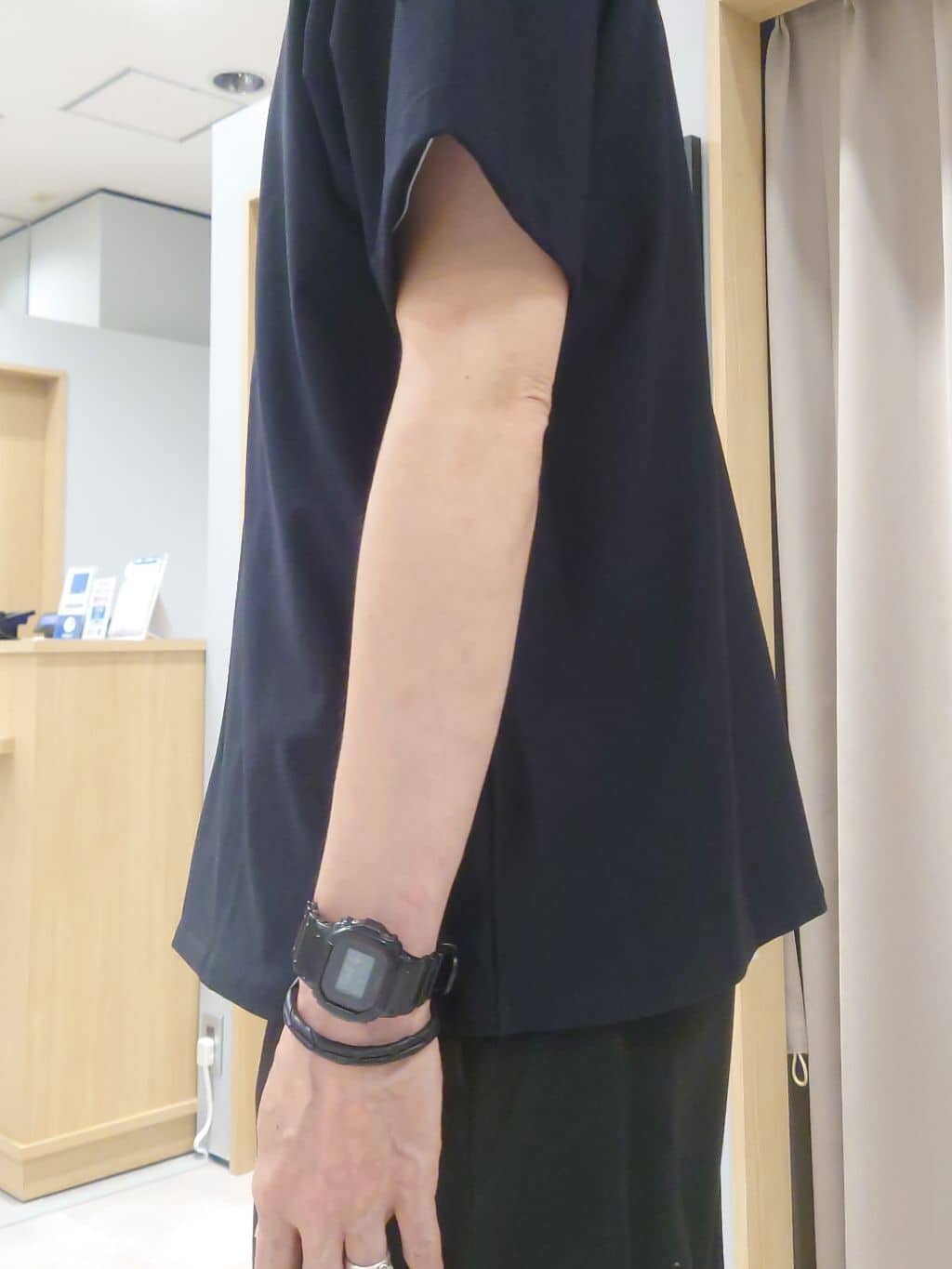 kawamuさんの「TAKEO KIKUCHI｜【COOL CITY WEAR】エアートール オープンカラーシャツ /接触冷感・通気性」を使ったコーディネート