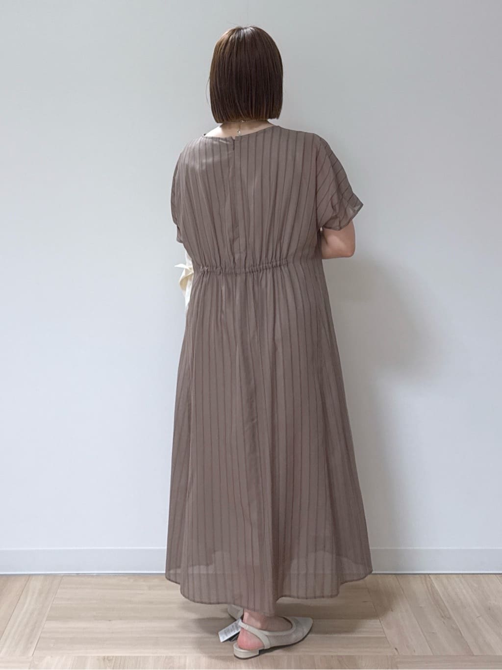 amiさんの「Reflect｜◆【マシンウォッシュ可】3WAYシアーシャツブラウス」を使ったコーディネート
