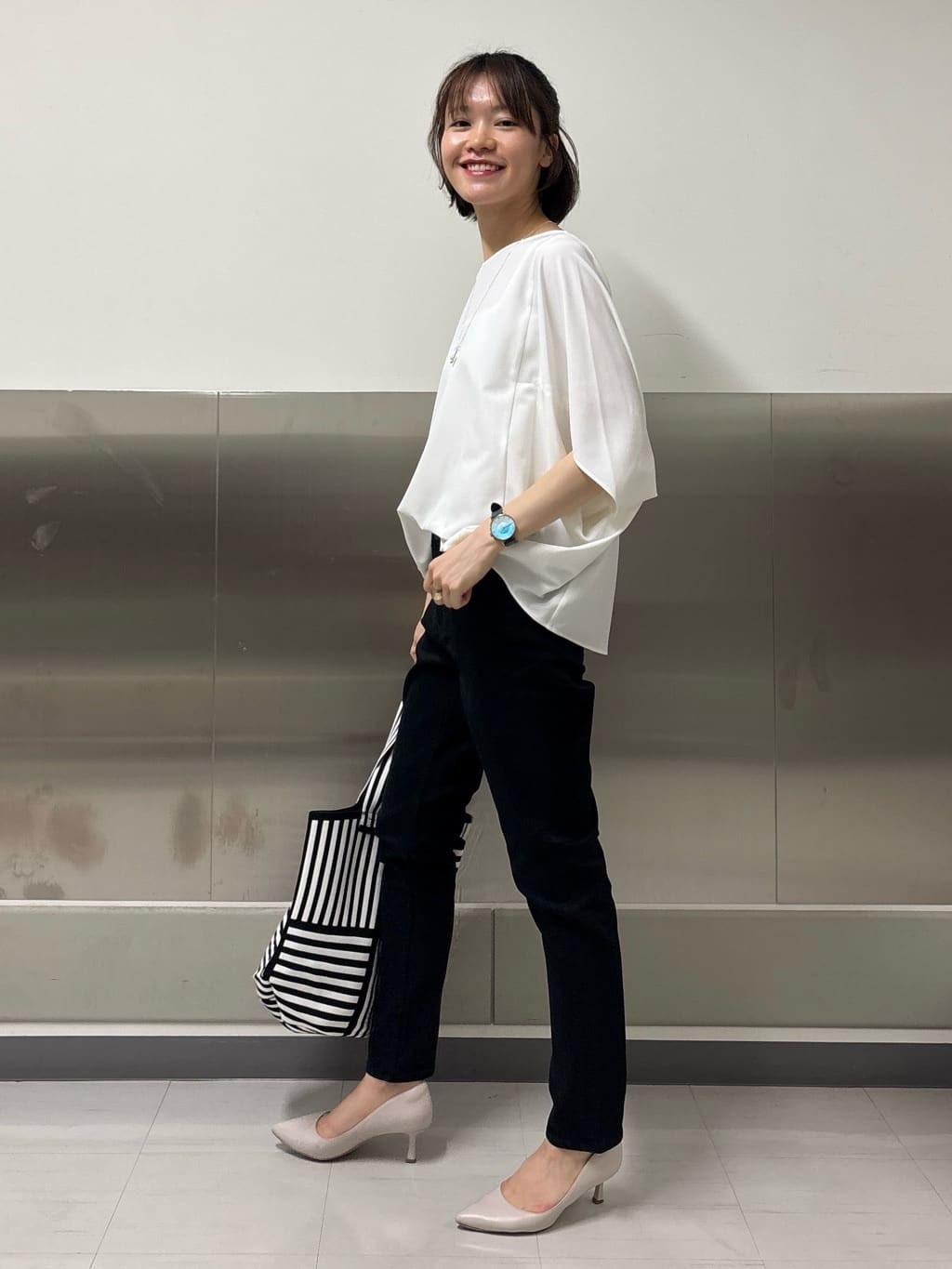kanaeさんの「INDIVI｜【通年活躍！褒められデニム】スキニー デニムパンツ」を使ったコーディネート