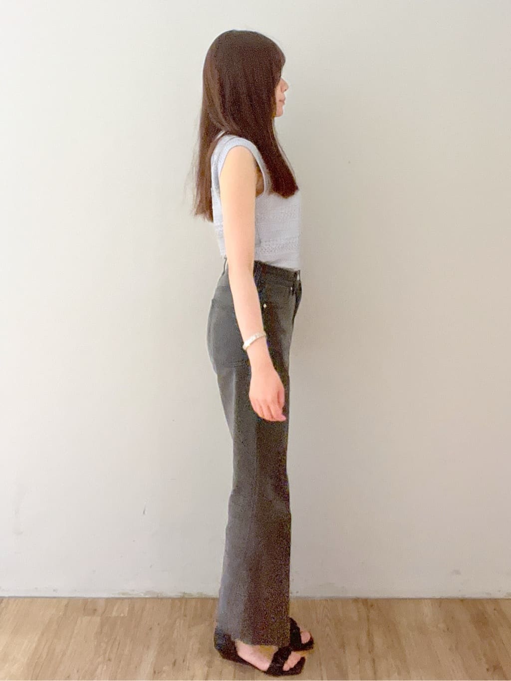 Rさんの「index｜《丈が選べる》ストレートデニムパンツ【洗濯機洗い可】」を使ったコーディネート