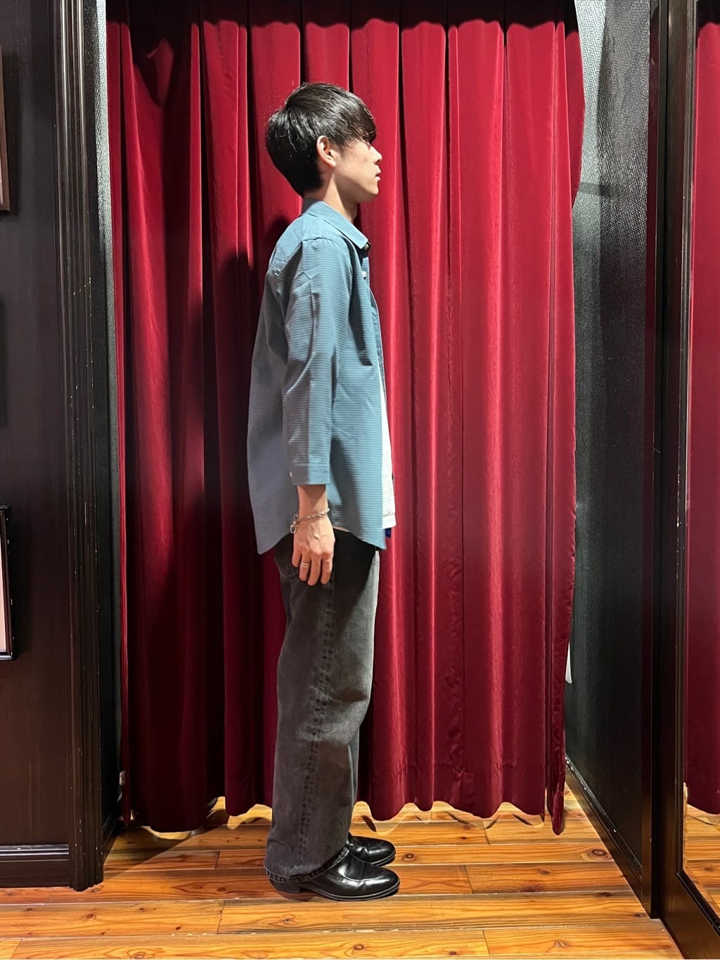 うっちーさんの「TAKEO KIKUCHI｜【COOL CITY WEAR】DotAir（R）サッカー シャツ」を使ったコーディネート